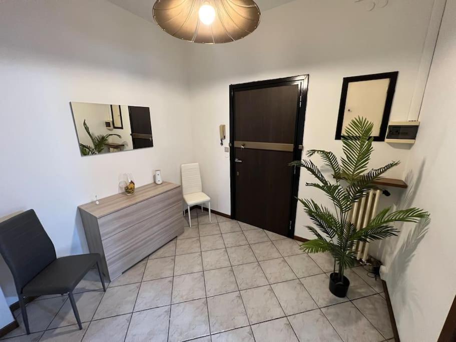 Orio Relax 24H Airport 1 - 3 Minute From Arrival By Bus Apartment Bergamo Exterior photo