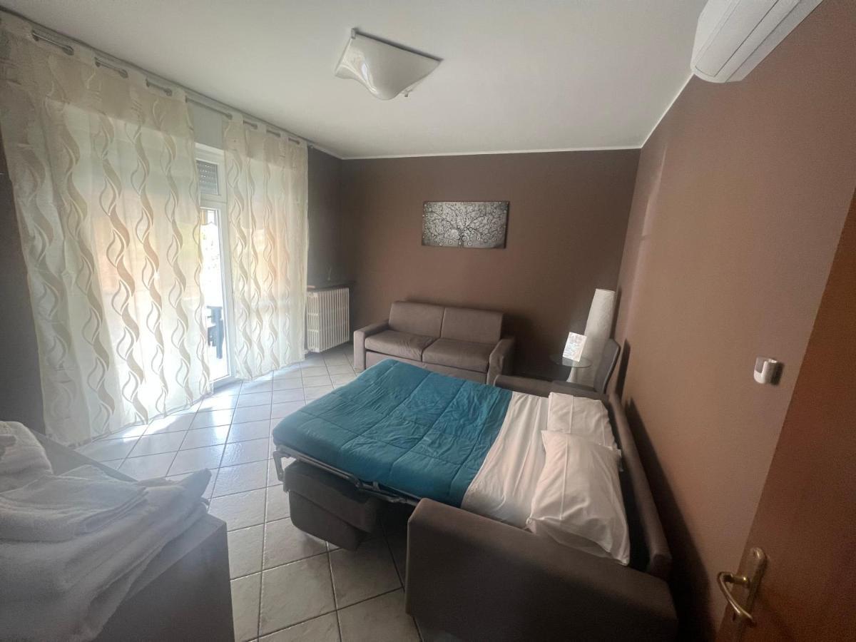 Orio Relax 24H Airport 1 - 3 Minute From Arrival By Bus Apartment Bergamo Exterior photo